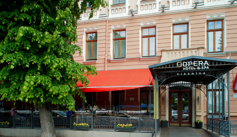 Opera Hotel Riga Exterior foto